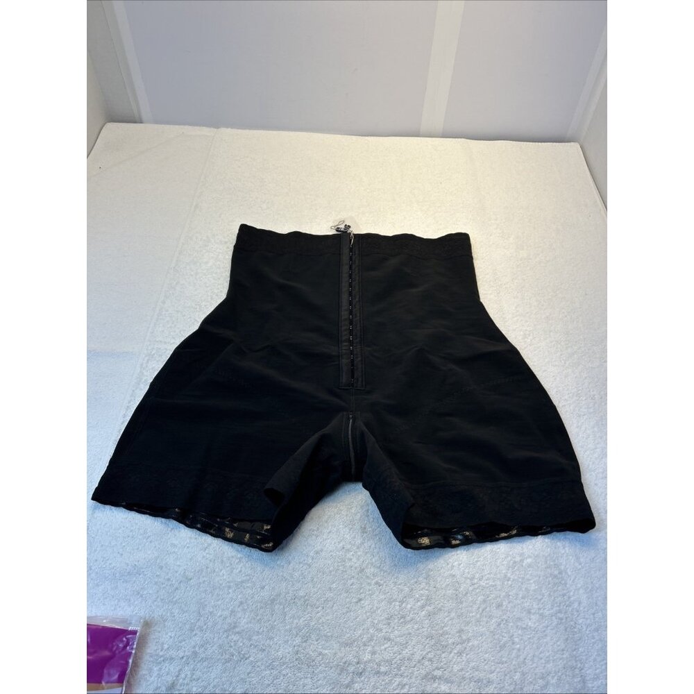 Body Shaper Black Very High Waist Tummy Control 3XL Hook & Eye Closure New w/Tag